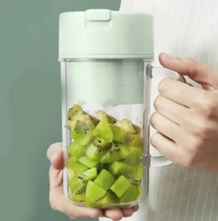 Professional Mini Juicer – Portable Blender & Smoothie Maker with Built-In Straw | Compact Fruit