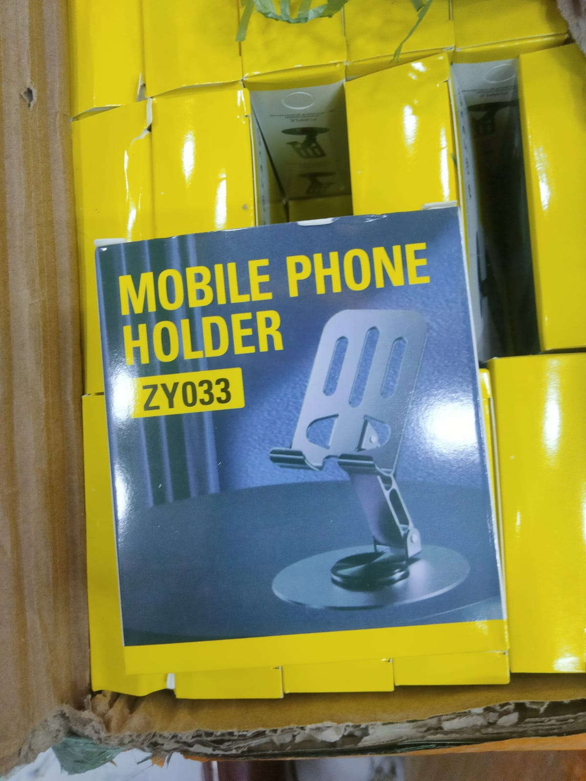 Metal Body Adjustable Phone Holder – Foldable Desktop Stand for Mobile Phones