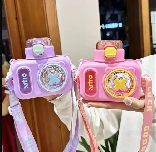 Astro Camera-Shaped Water Bottle with Strap – Premium Kids’ Tumbler