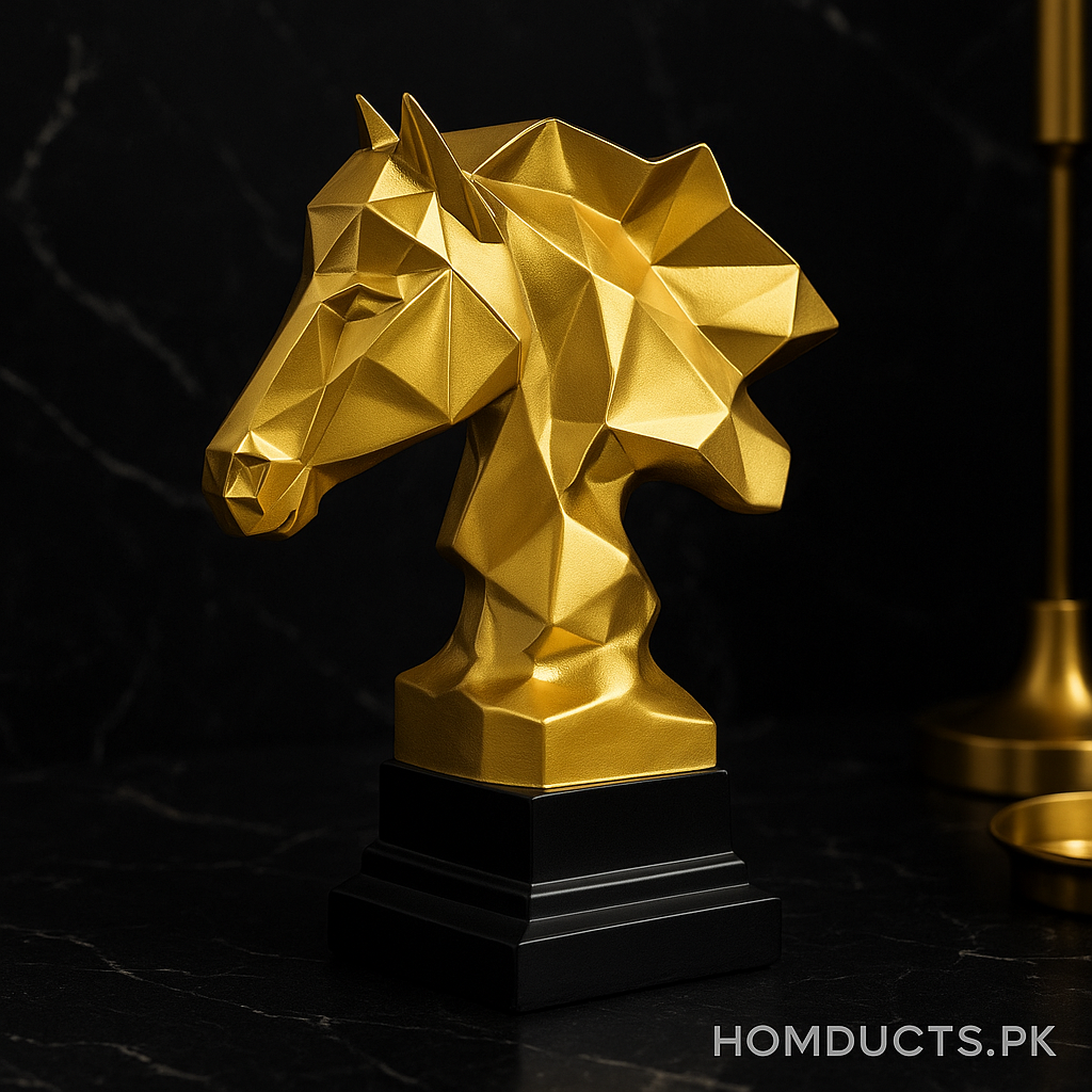 Golden Geometric Horse Head Sculpture – Luxury Home Décor Accent