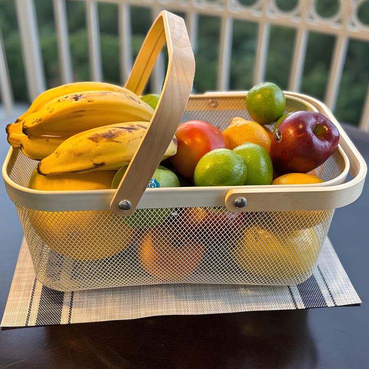 Large Metal Mesh Fruit and Vegetable Basket with Wooden Handles – Modern Kitchen Counter Storage Organizer