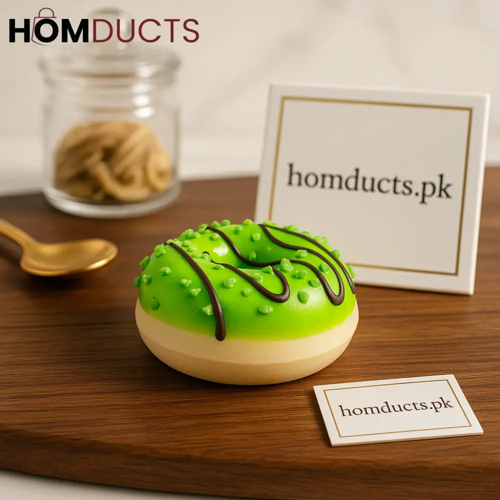 Luxury Green Donut Fridge Magnet – Decorative Kitchen Accessory